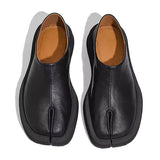 Less Conversation Tabi Flats