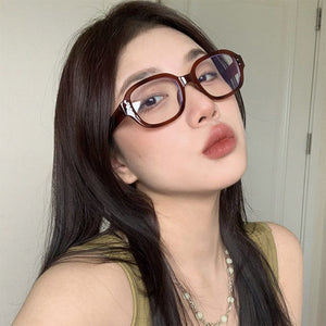 Vintage Style Square Glasses